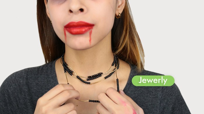 Hot vampire costume diy